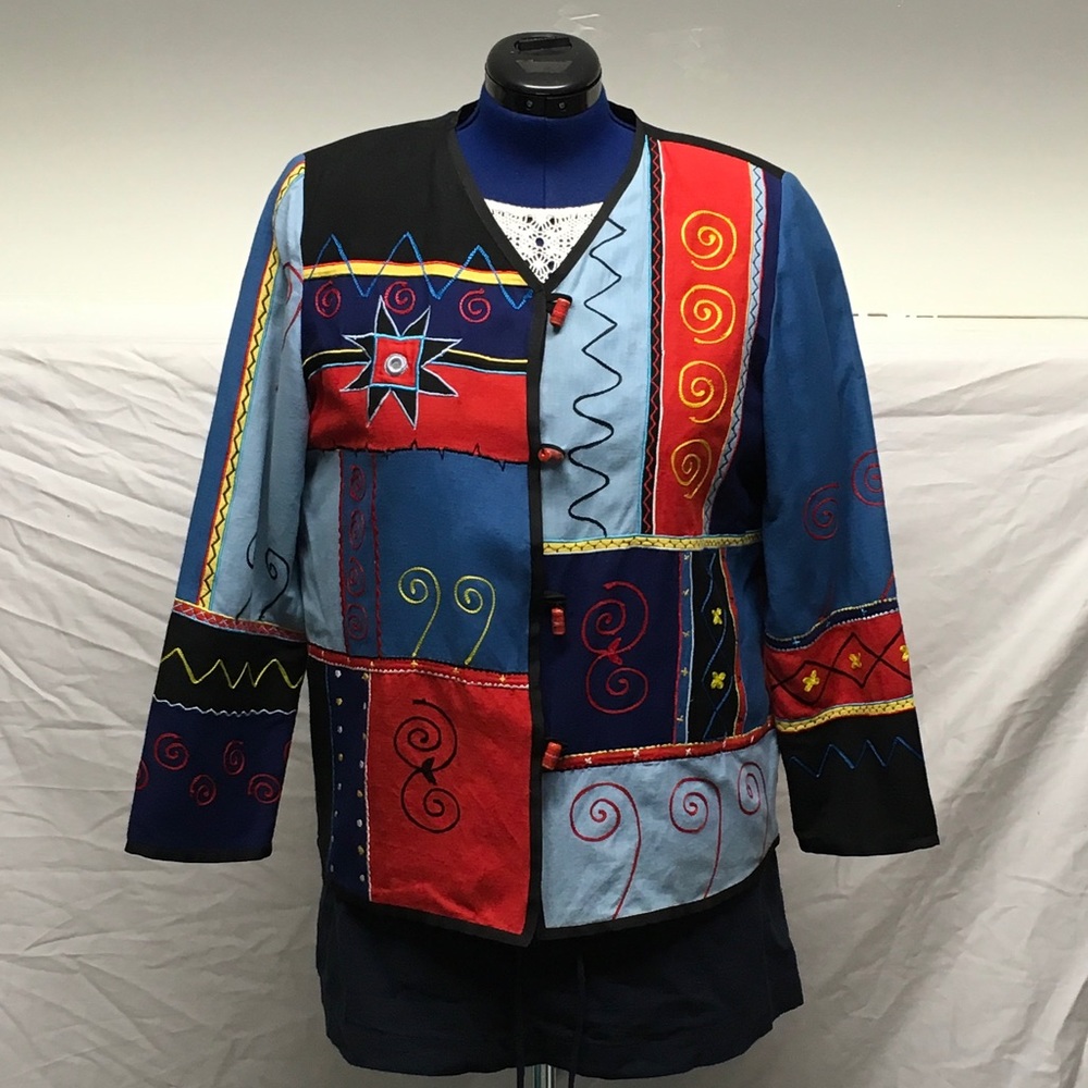 Patterned Jacket - Picture 2 of 6